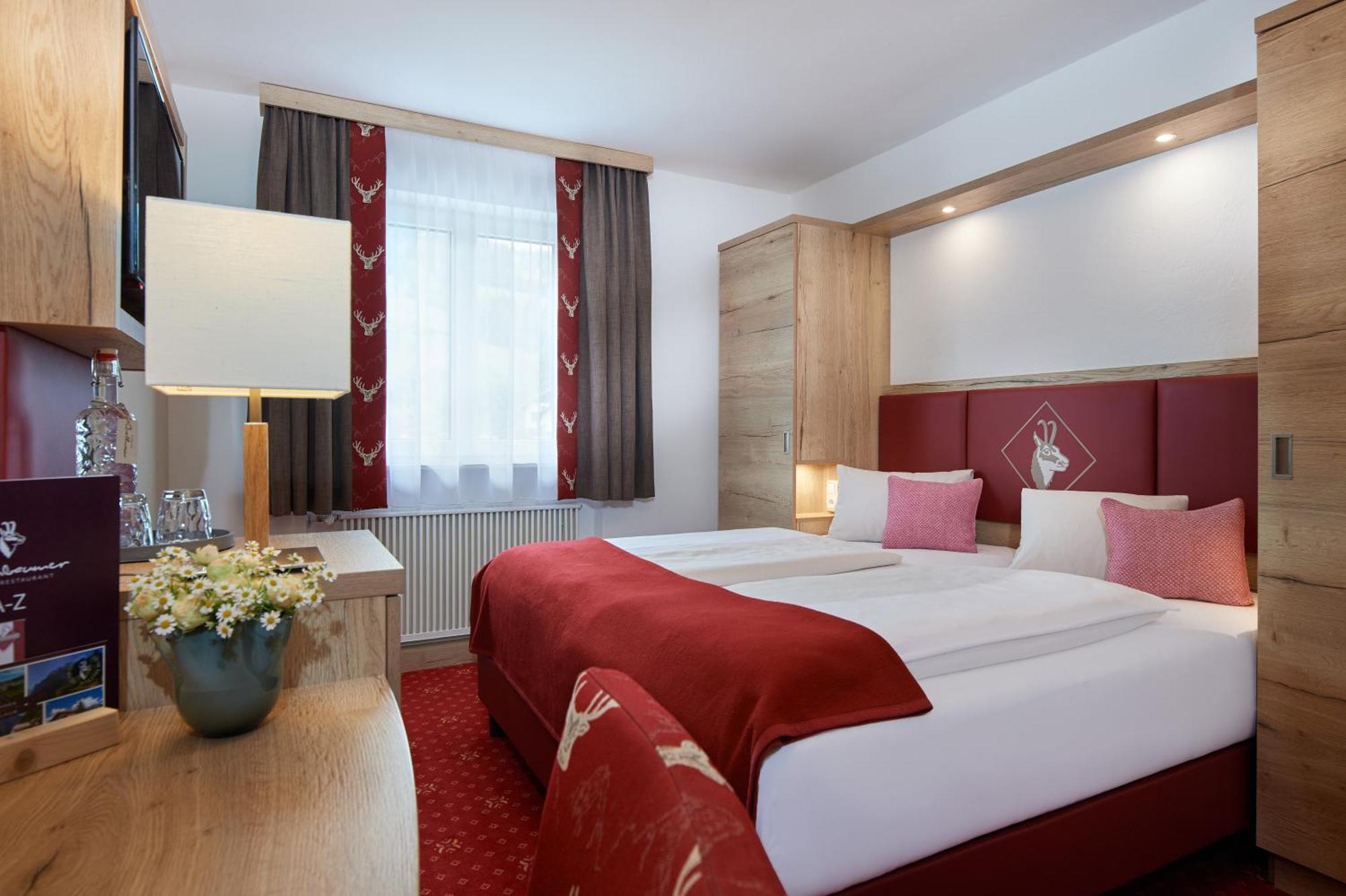 Double Room,997753326:JPEG